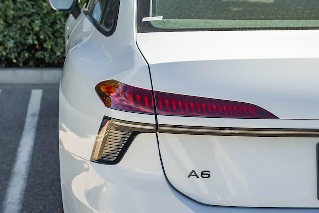 2026 Audi A6 Premium Plus - Photo 7