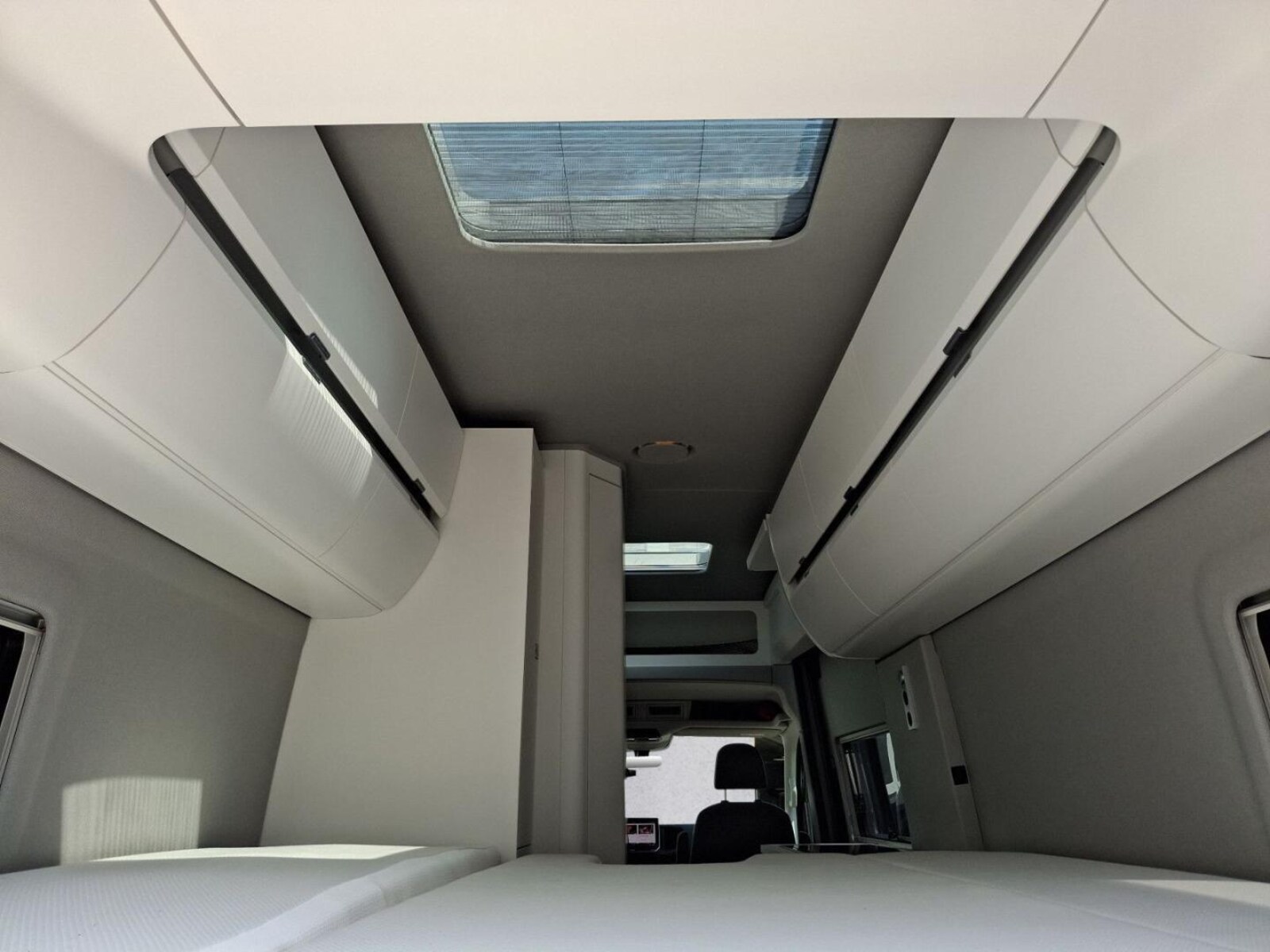 Volkswagen Grand California 680 – Bild 19