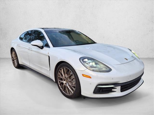 2020 Porsche Panamera