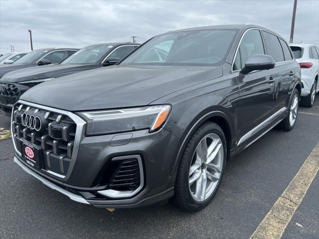 2025 Audi Q7 Premium Plus's photo