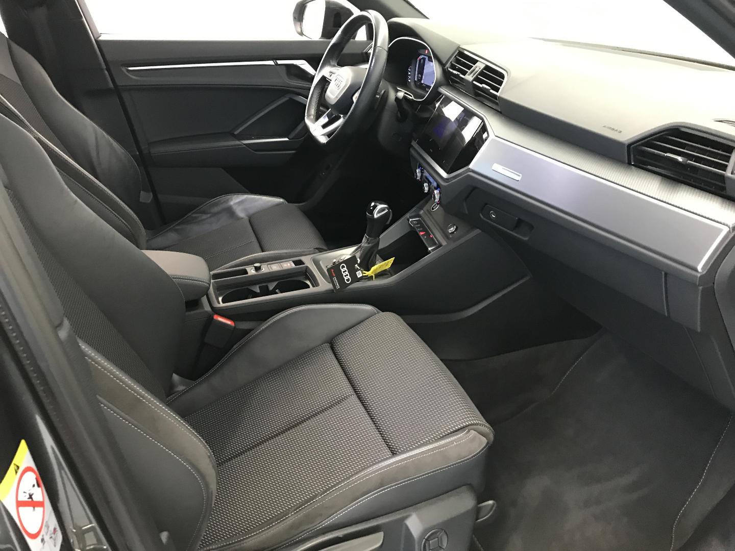 Image about Audi Q3 Sportback S line 35 TDI 110 kW (150 ch) S tronic