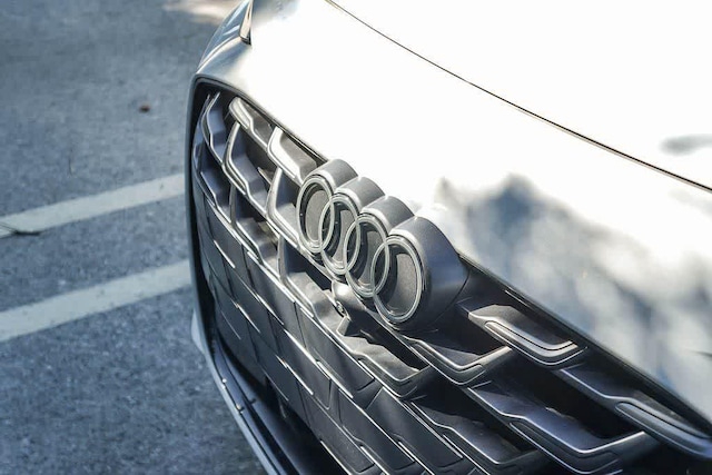 2026 Audi A6 Premium Plus - Photo 9