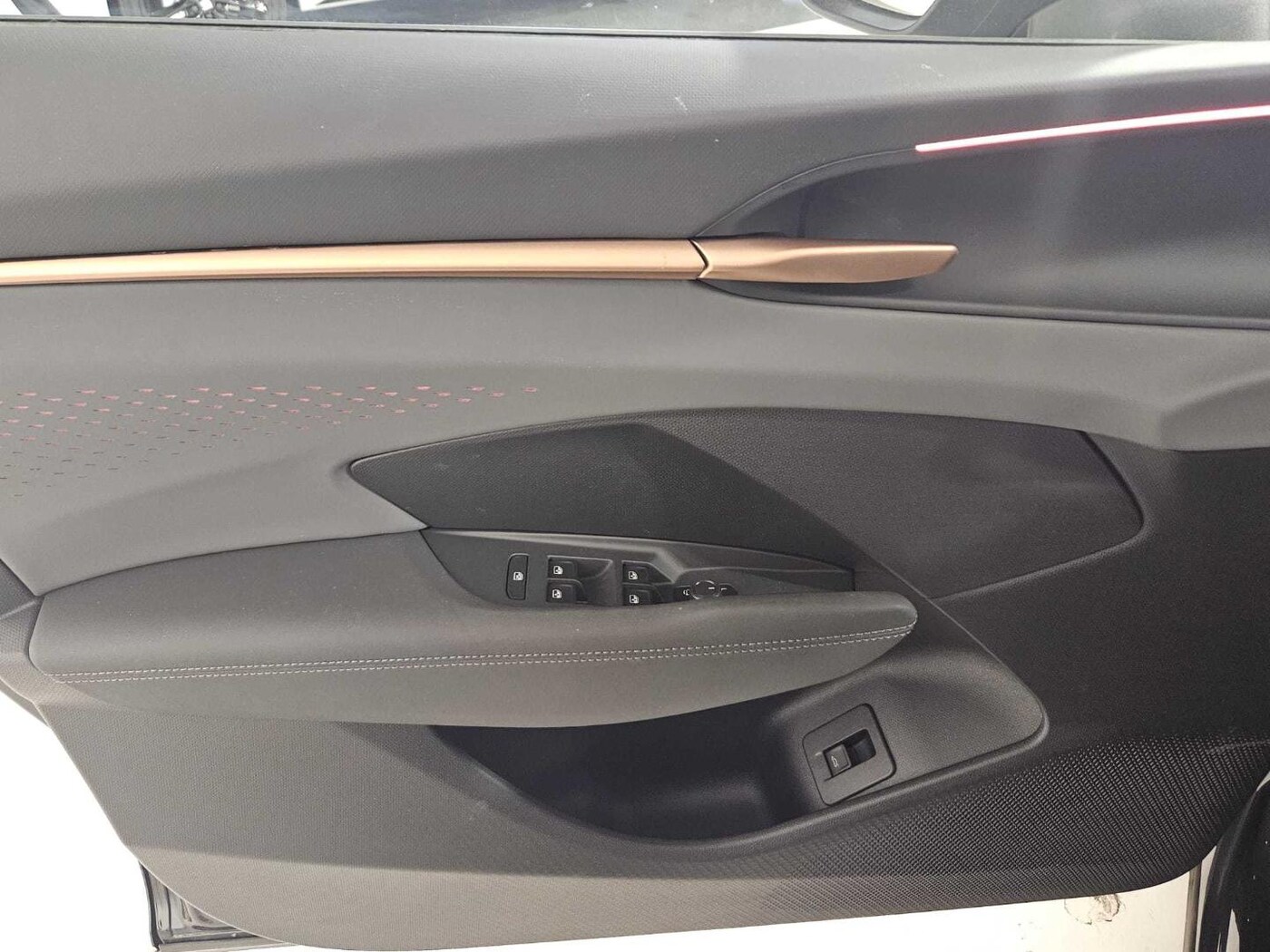 CUPRA Terramar 1.5 eTSI DSG 110 kW (150 CV) — photo 16