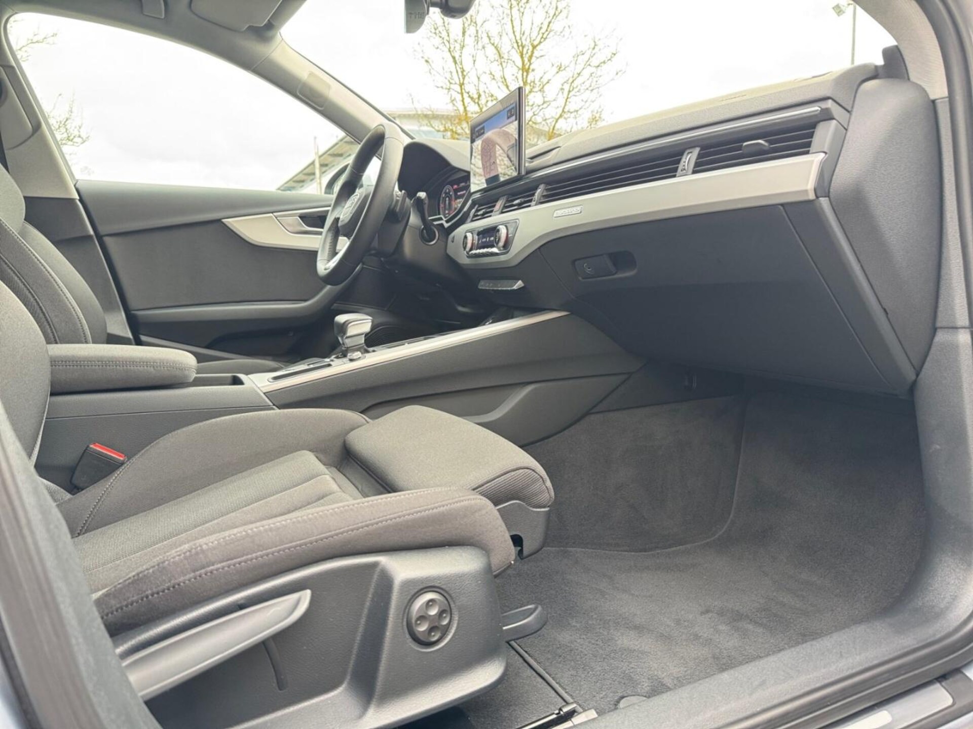 Audi A4 Avant Advanced