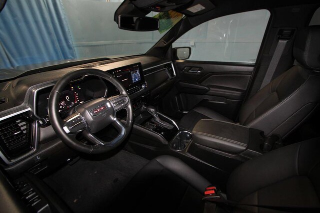 2023 GMC Canyon