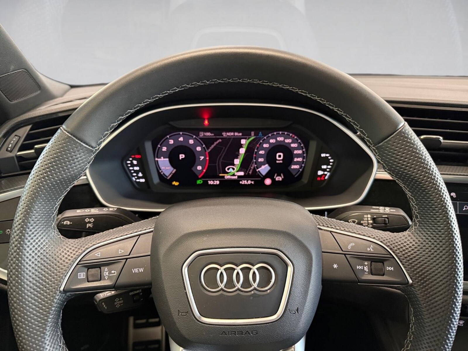 Audi Q3 – Bild 16