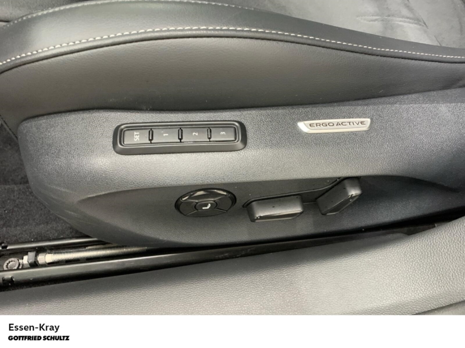 Volkswagen Passat – Bild 12