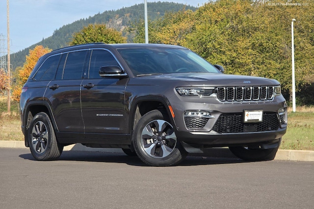2022 Jeep Grand Cherokee