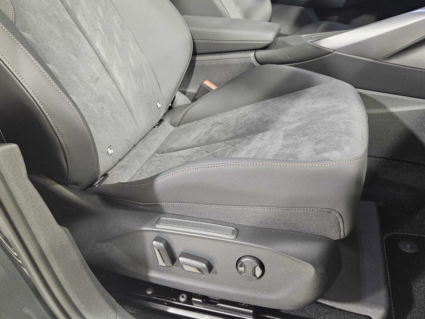 CUPRA Terramar 1.5 eTSI DSG 110 kW (150 CV) — photo 15