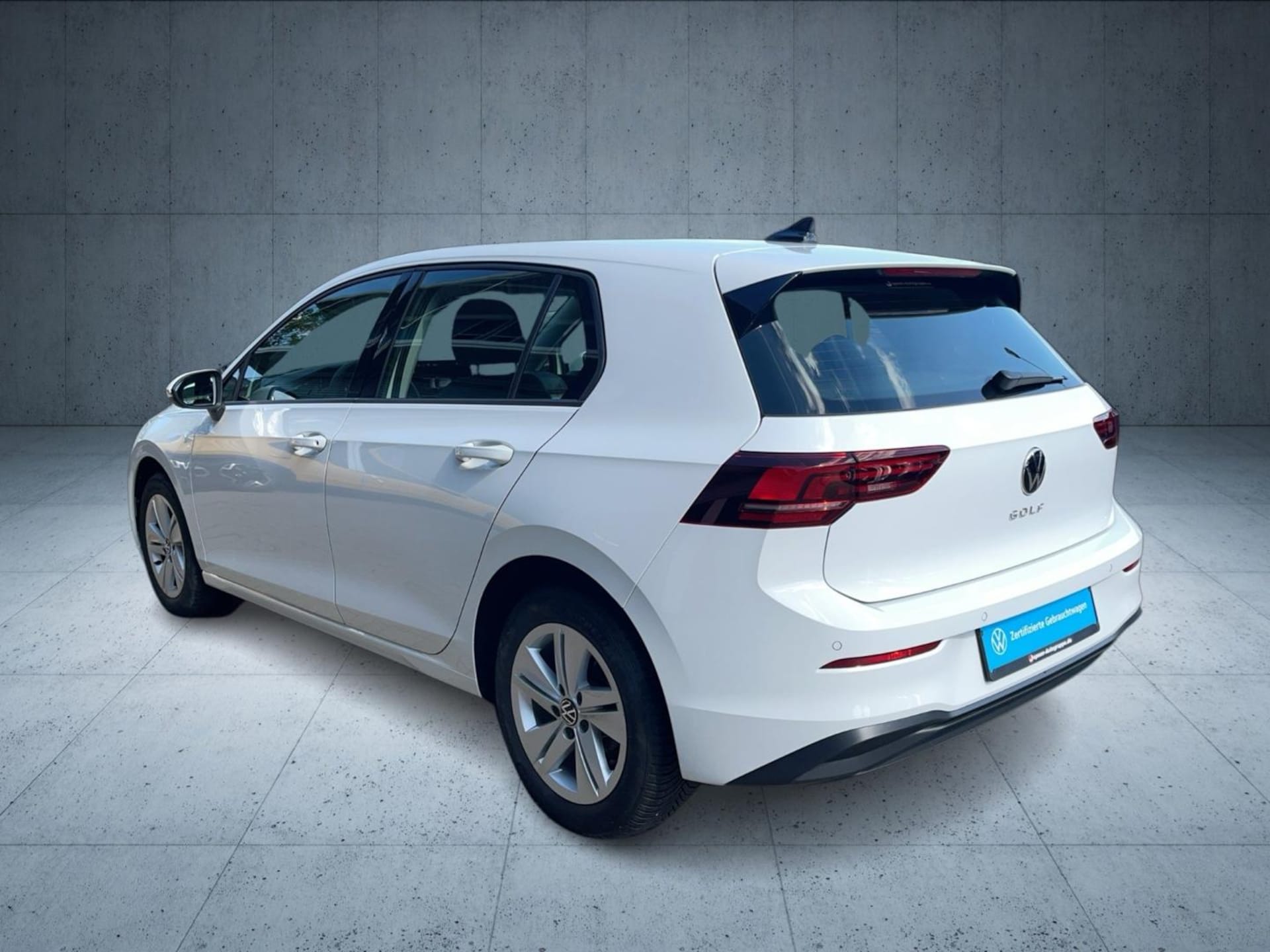 Volkswagen Golf Life
