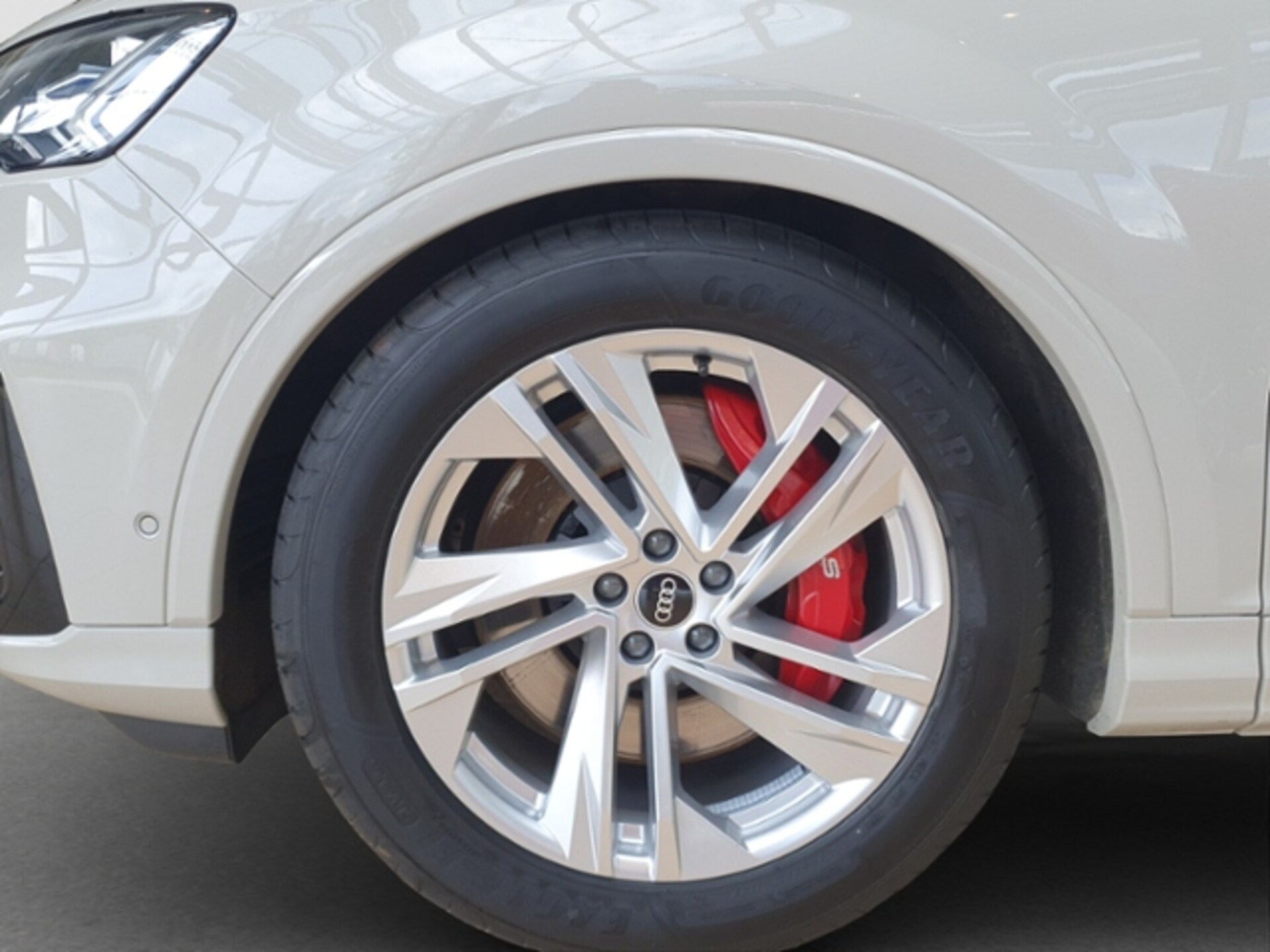 Audi SQ7 SUV