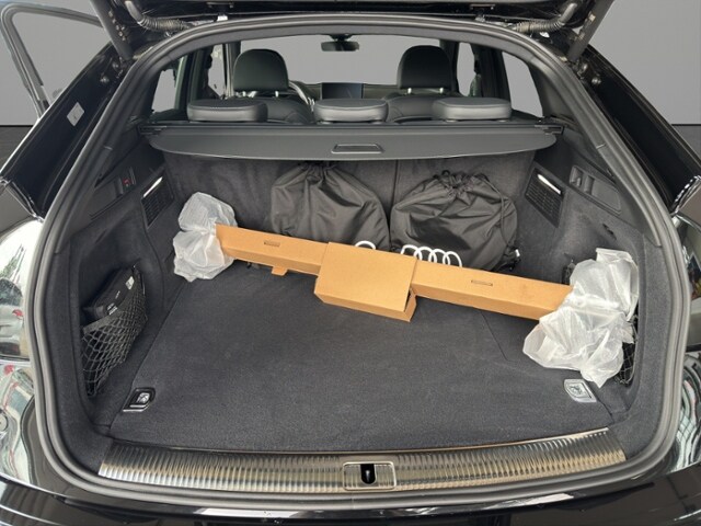 Image about Audi Q5 Sportback TFSI e S line business 55 TFSI e quattro S tronic