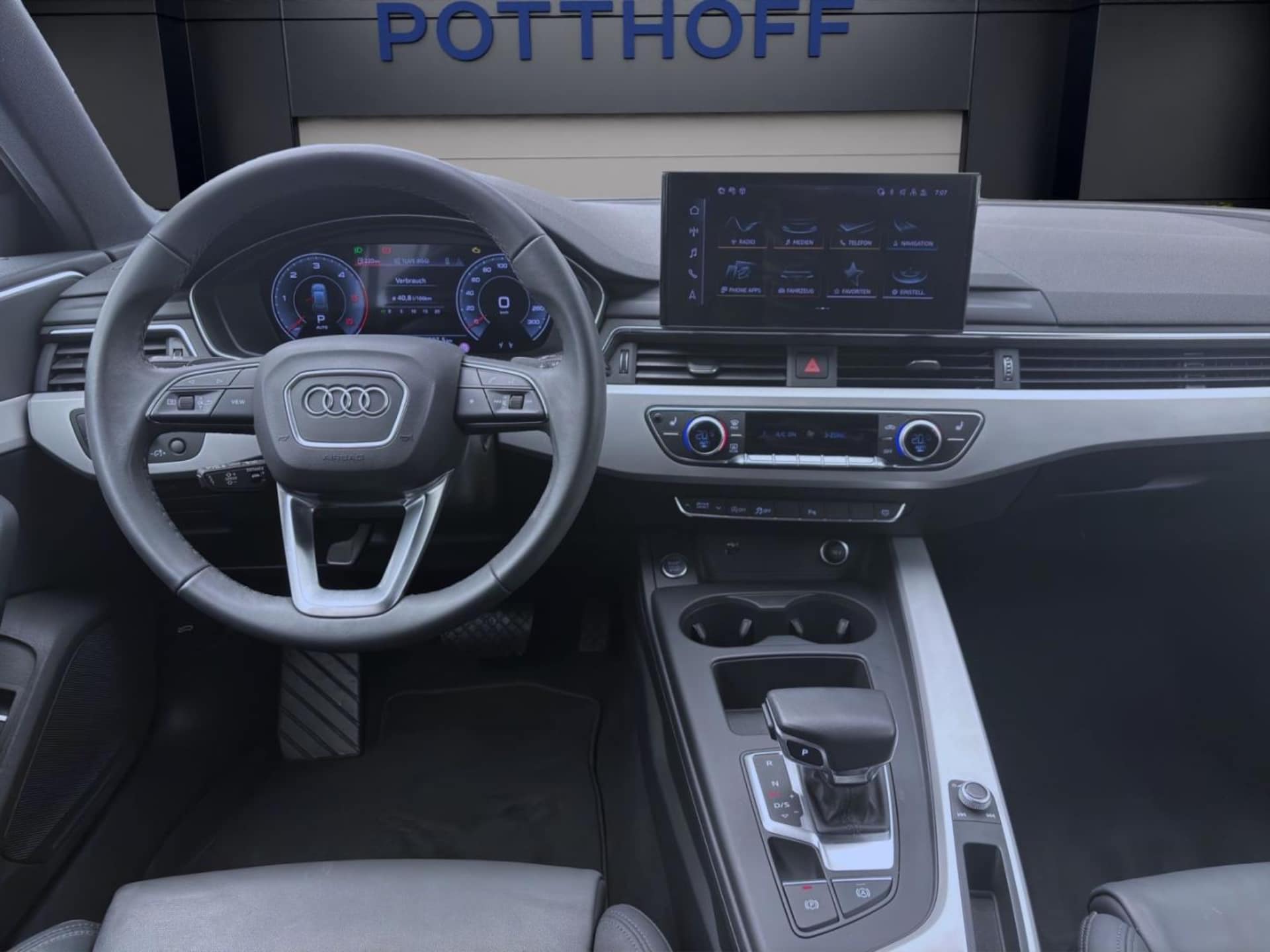 Audi A4 Avant Advanced