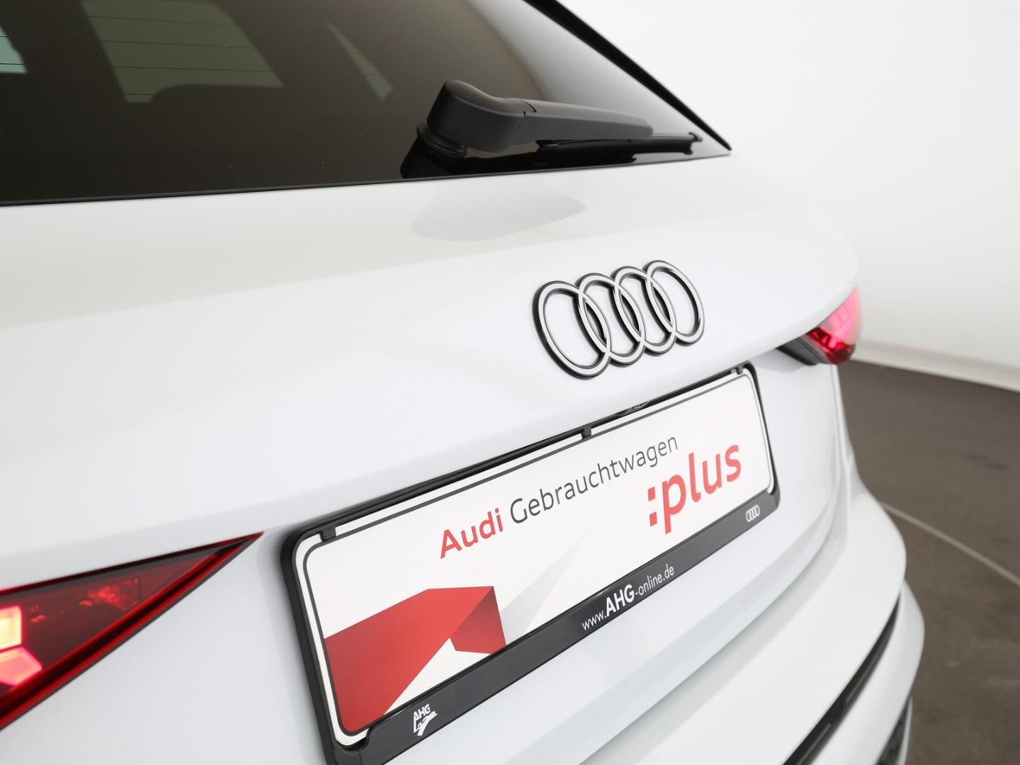 Bild über Audi A3 Sportback TFSI e 40 TFSI e S tronic - für weitere Informationen kontaktieren Sie den Audi Partner