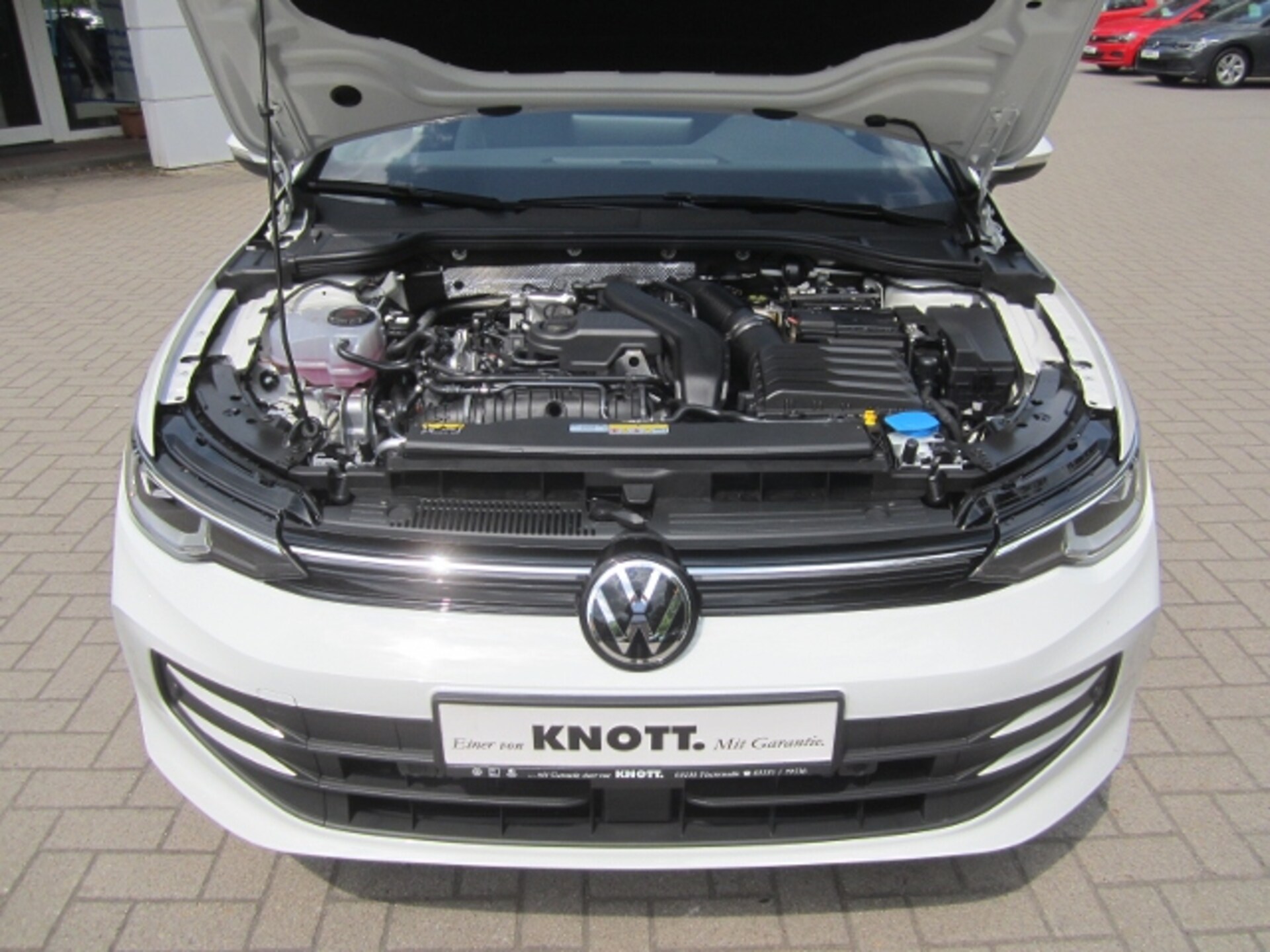Volkswagen Golf Variant Life