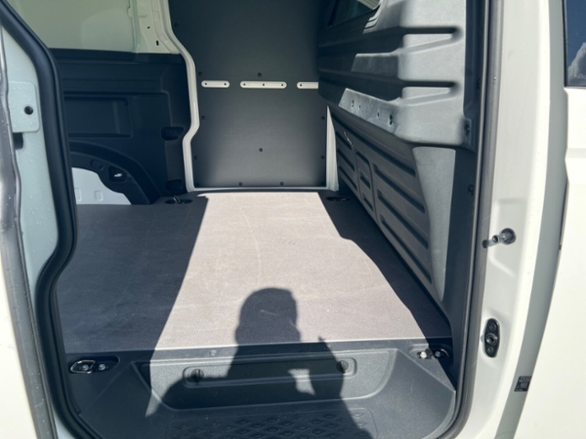 Volkswagen ID. Buzz Cargo Basis-Modell