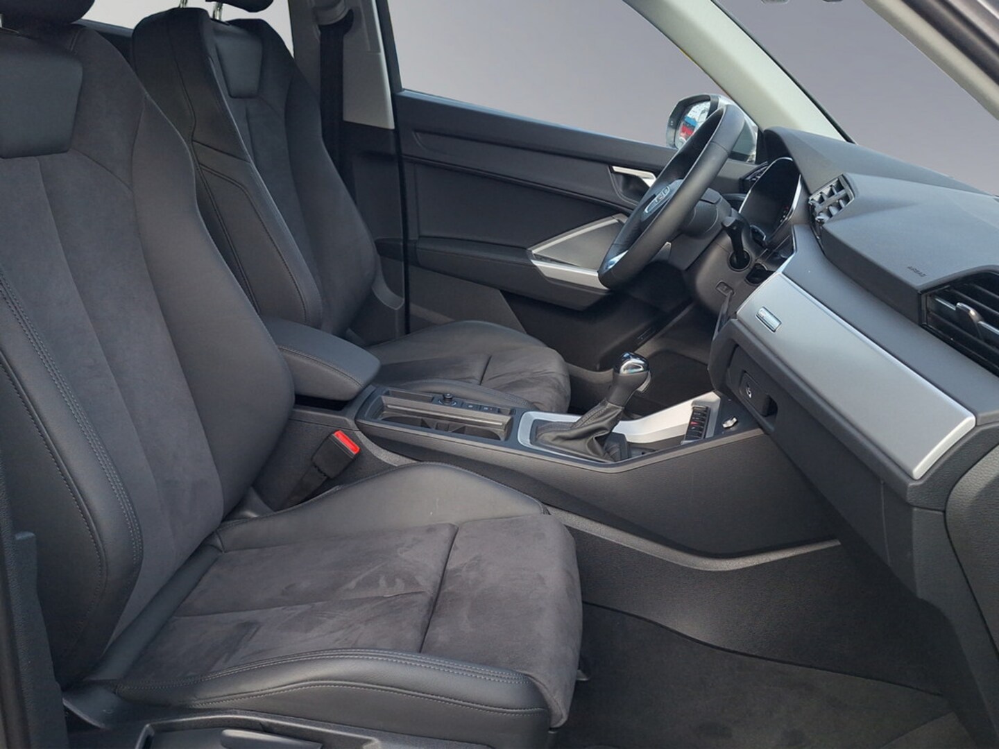 Bild über Audi Q3 TFSI 110 kW S tronic - für weitere Informationen kontaktieren Sie den Audi Partner