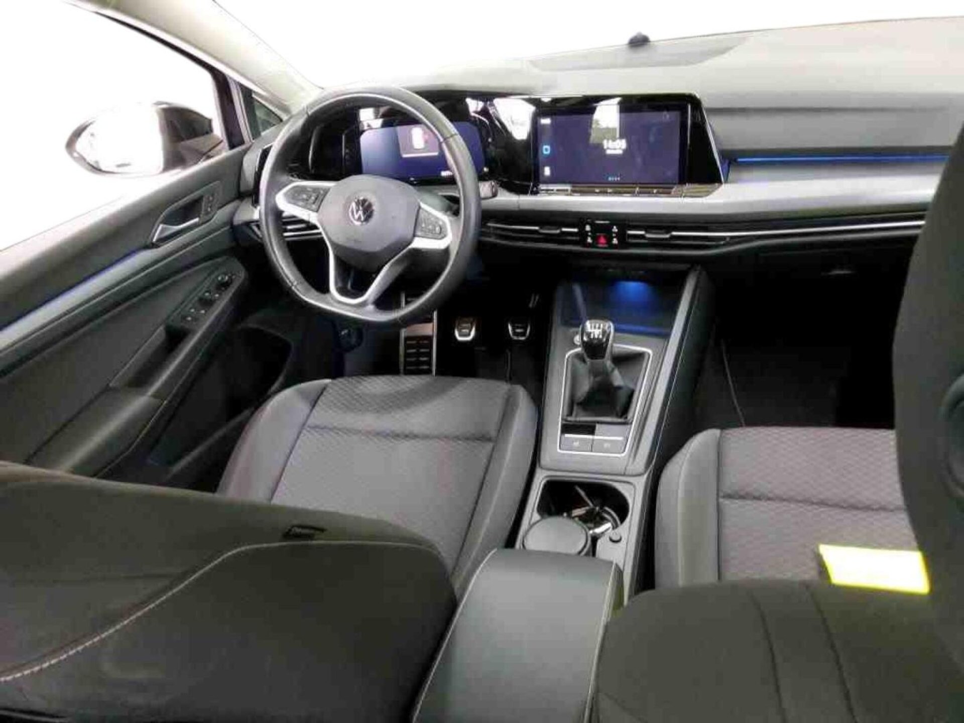 Volkswagen Golf Active