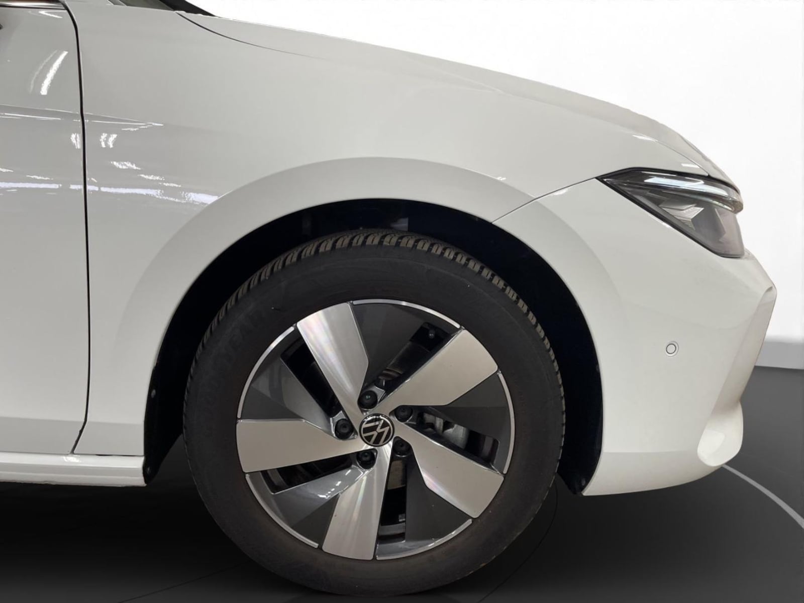 Volkswagen Passat – Bild 13