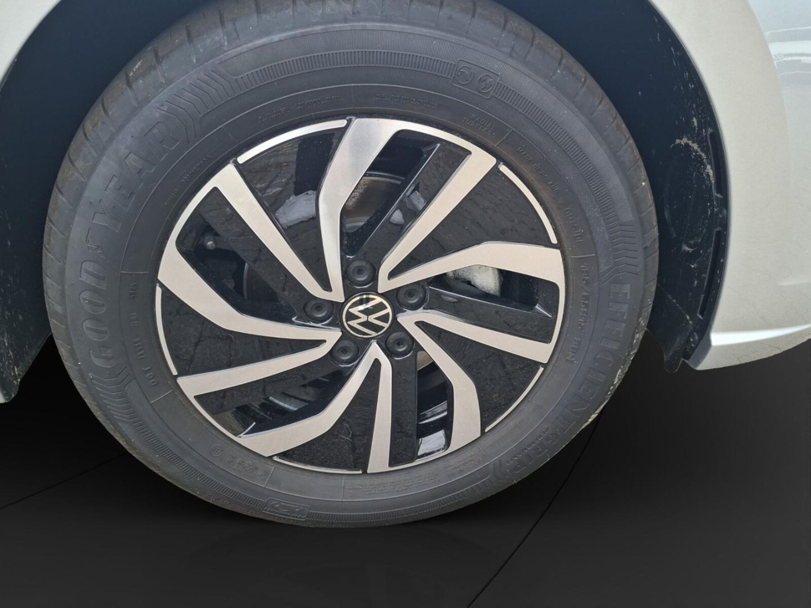 Volkswagen Polo – Bild 11