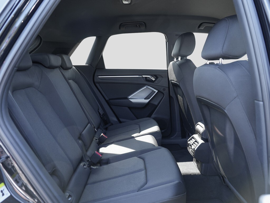 Image about Audi Q3 TFSI e 45 TFSI e S tronic