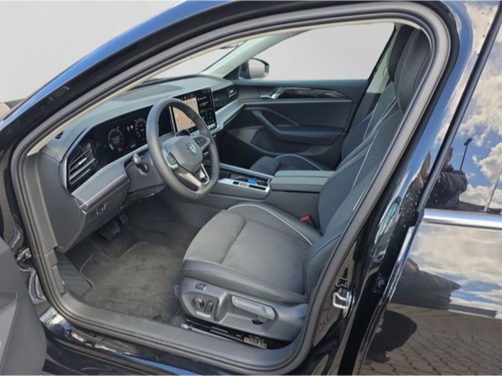 Volkswagen Passat – Bild 8