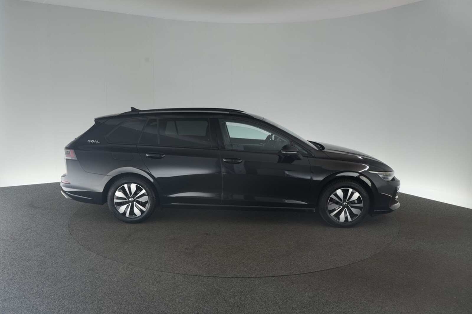 Volkswagen Golf Variant – Bild 7