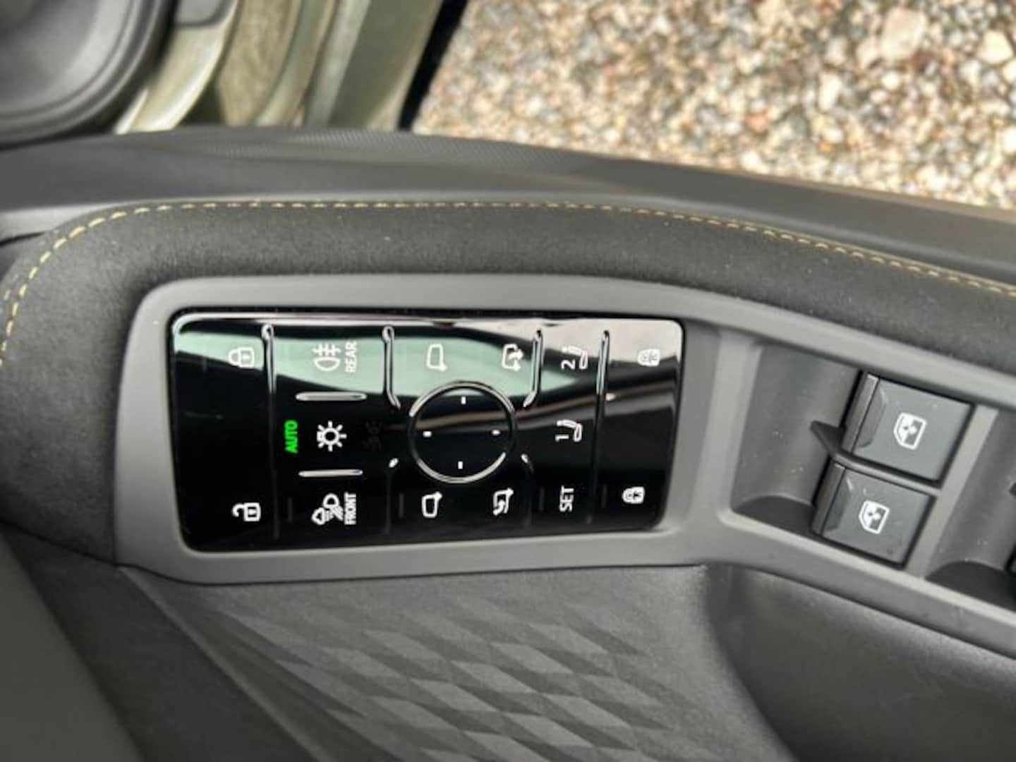 Bild über Audi RS 5 Avant TFSI quattro 470 kW tiptronic - für weitere Informationen kontaktieren Sie den Audi Partner