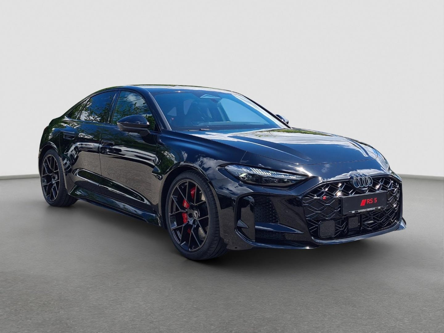 Bild über Audi RS 5 Limousine TFSI quattro 470 kW tiptronic - für weitere Informationen kontaktieren Sie den Audi Partner