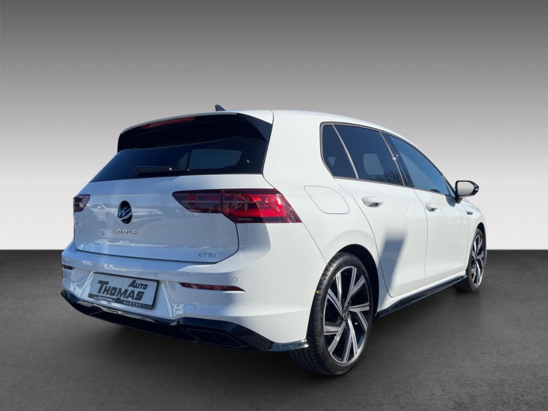 Volkswagen Golf R-Line