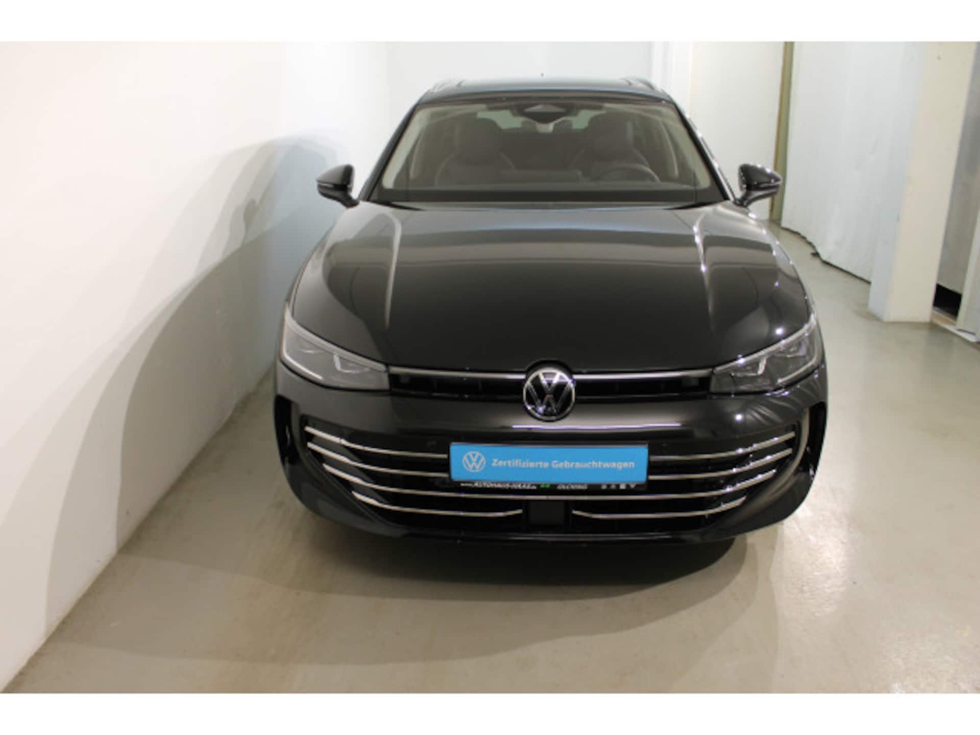 Volkswagen Passat Elegance