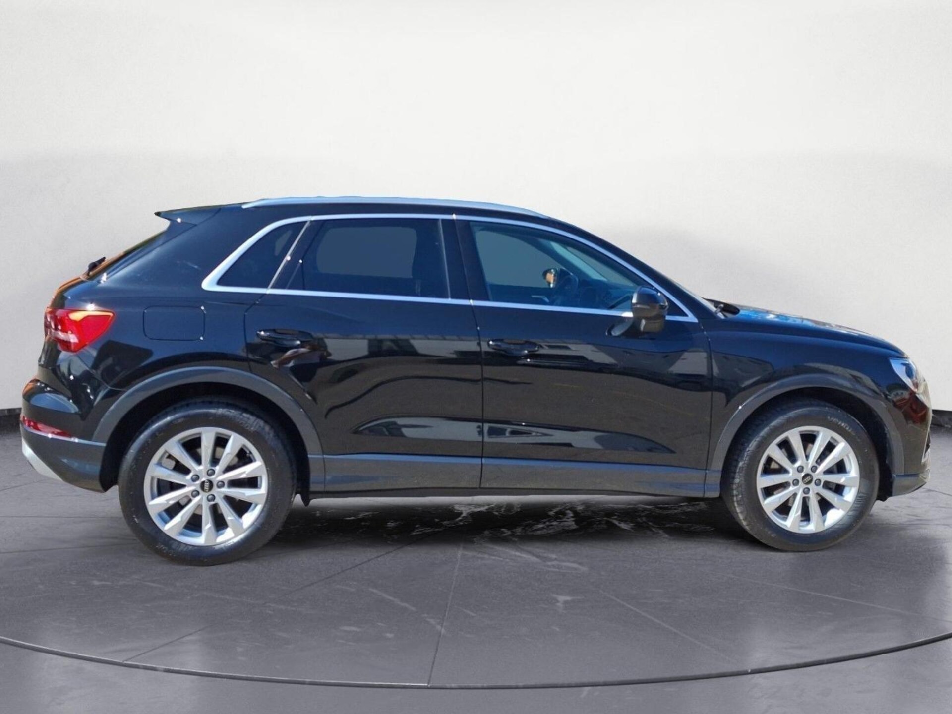 Audi Q3 SUV advanced