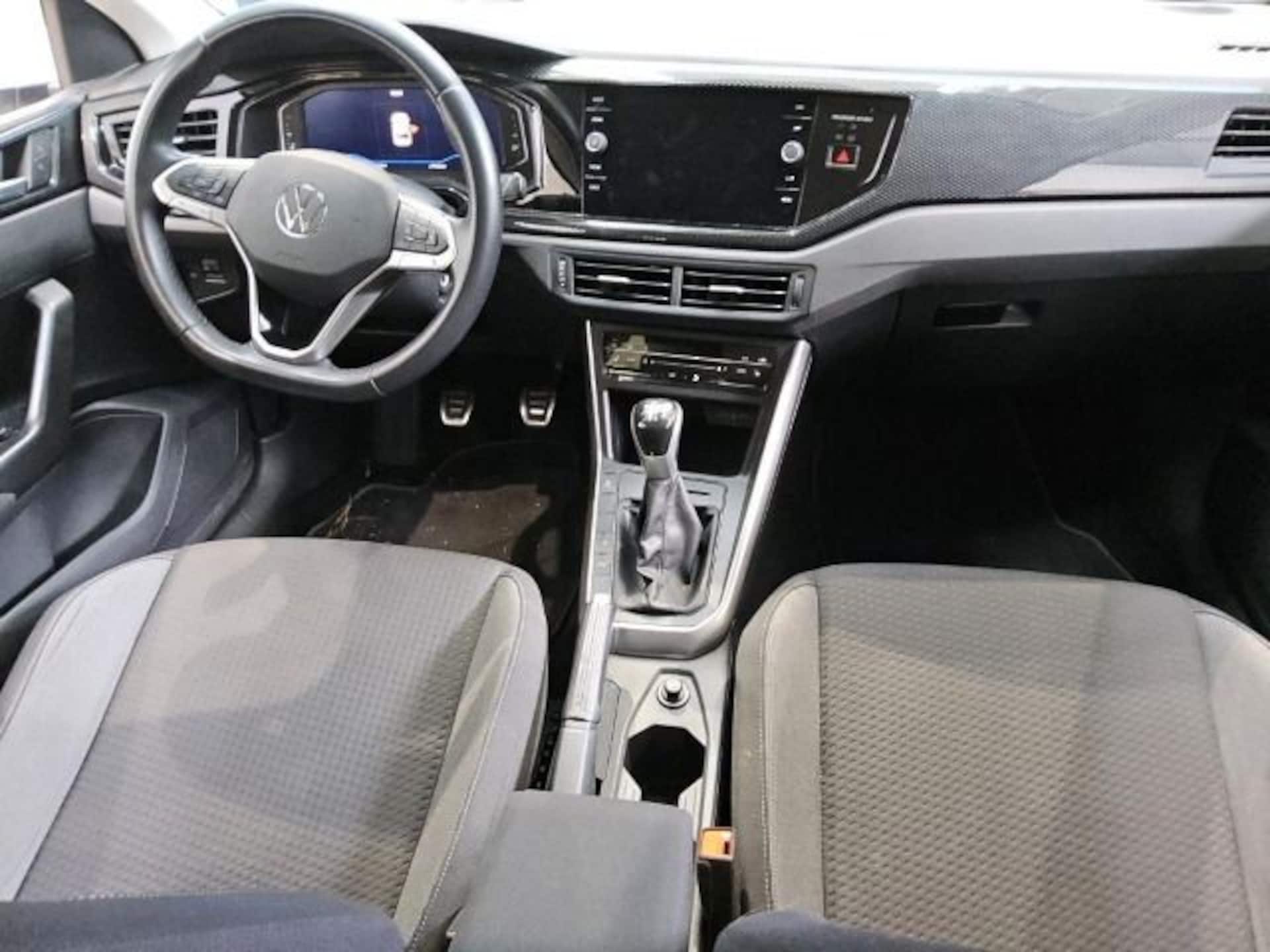 Volkswagen Polo Active