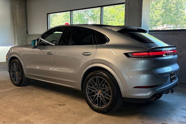 2026 Porsche Cayenne Coupé