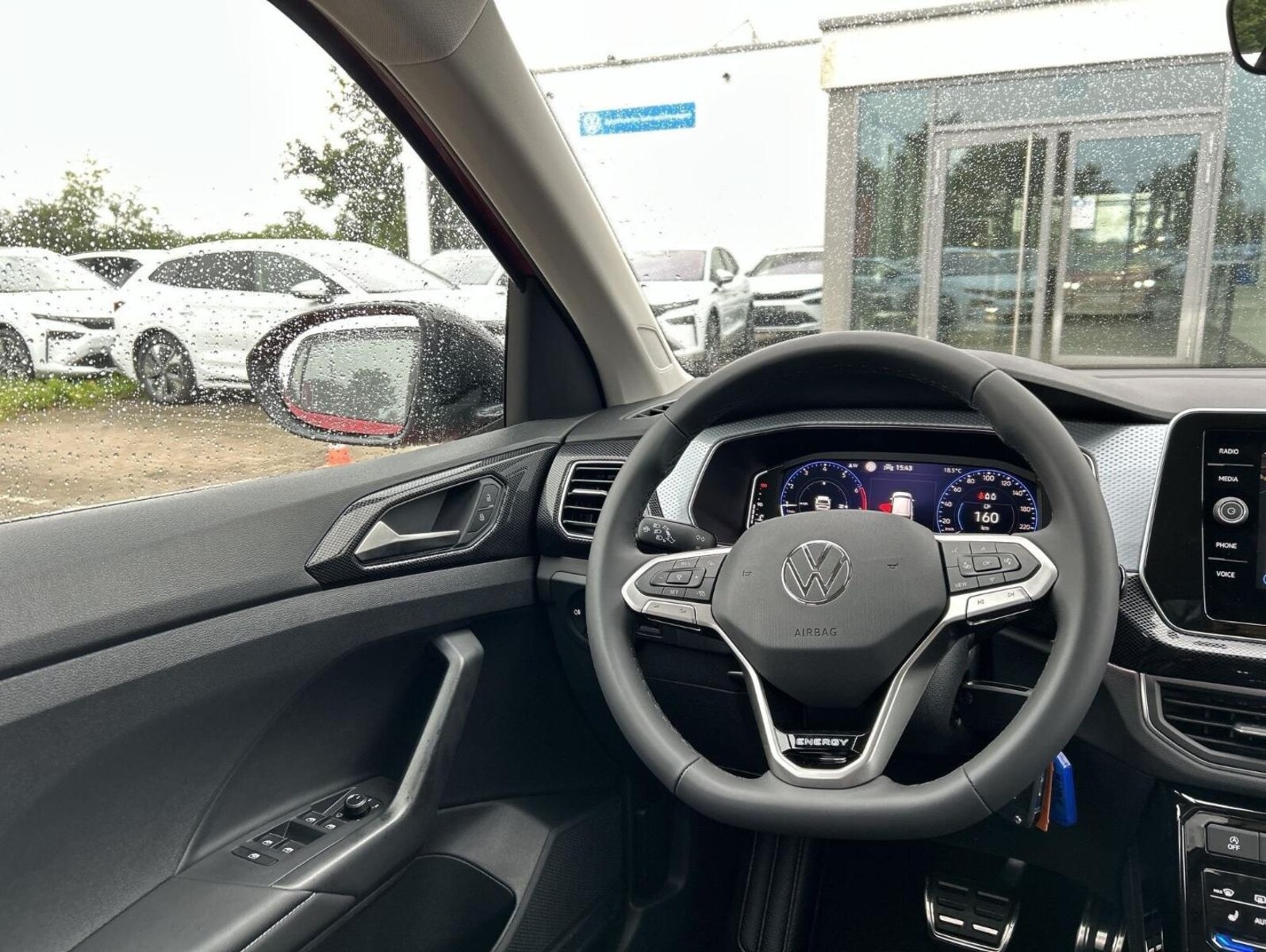 Volkswagen T-Cross – Bild 10