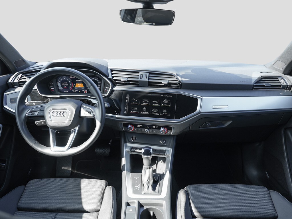 Image about Audi Q3 TFSI e 45 TFSI e S tronic