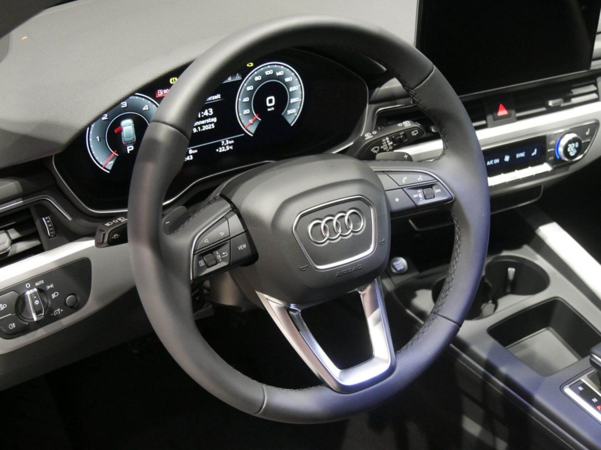 Audi A4 Avant S line