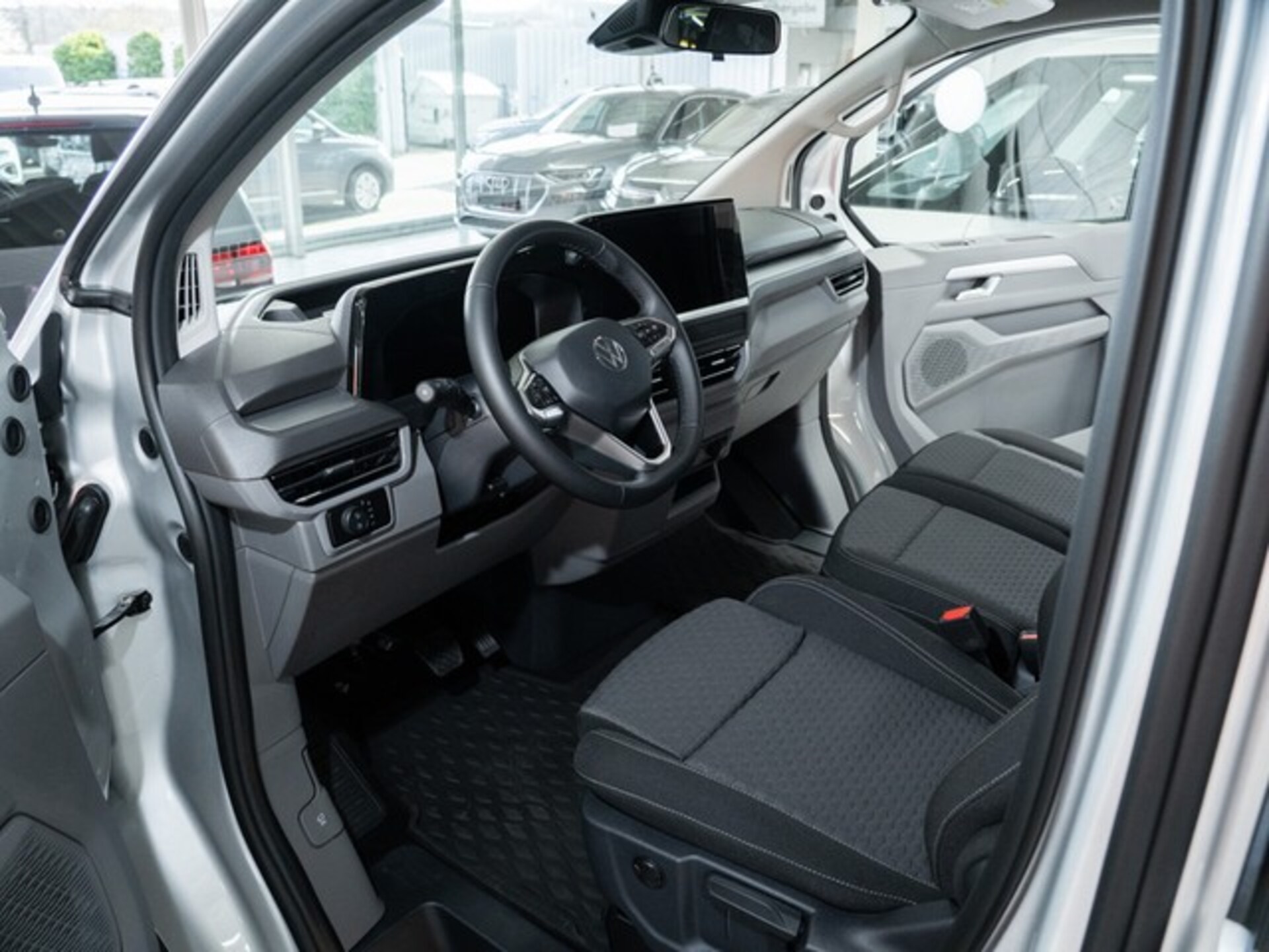 Volkswagen Caravelle langer Radstand Style