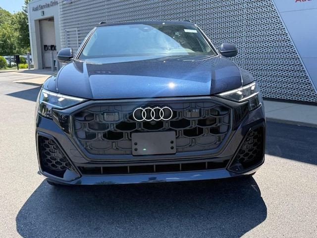 2026 Audi Q8