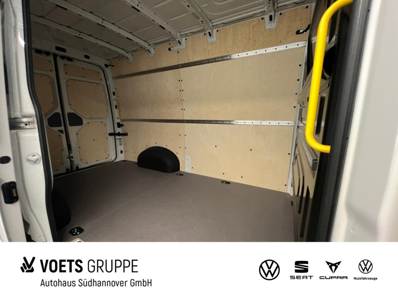 Volkswagen Crafter Kasten mittlerer Radstand – Bild 14