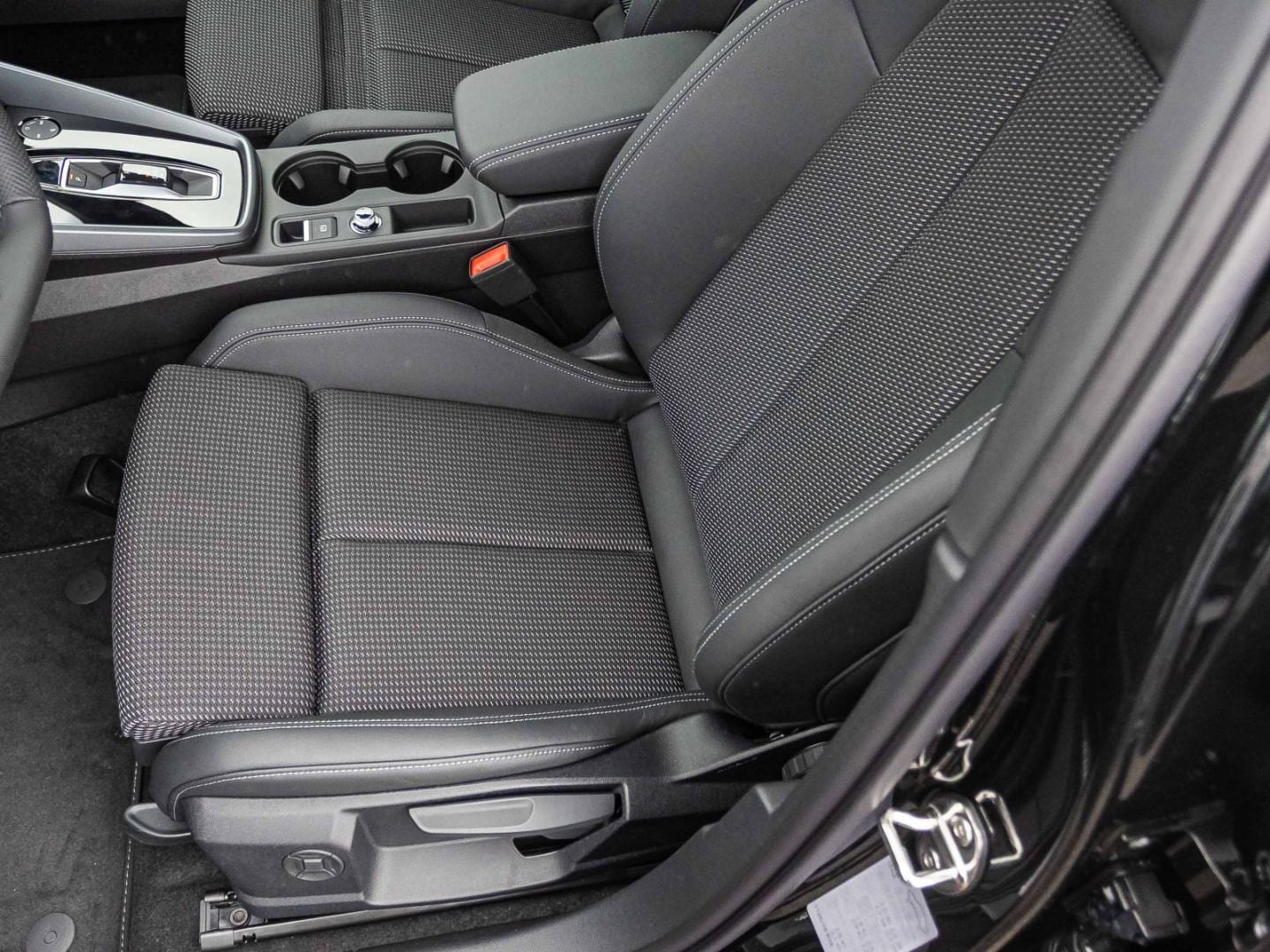 Bild über Audi A3 Sportback TDI S tronic - für weitere Informationen kontaktieren Sie den Audi Partner