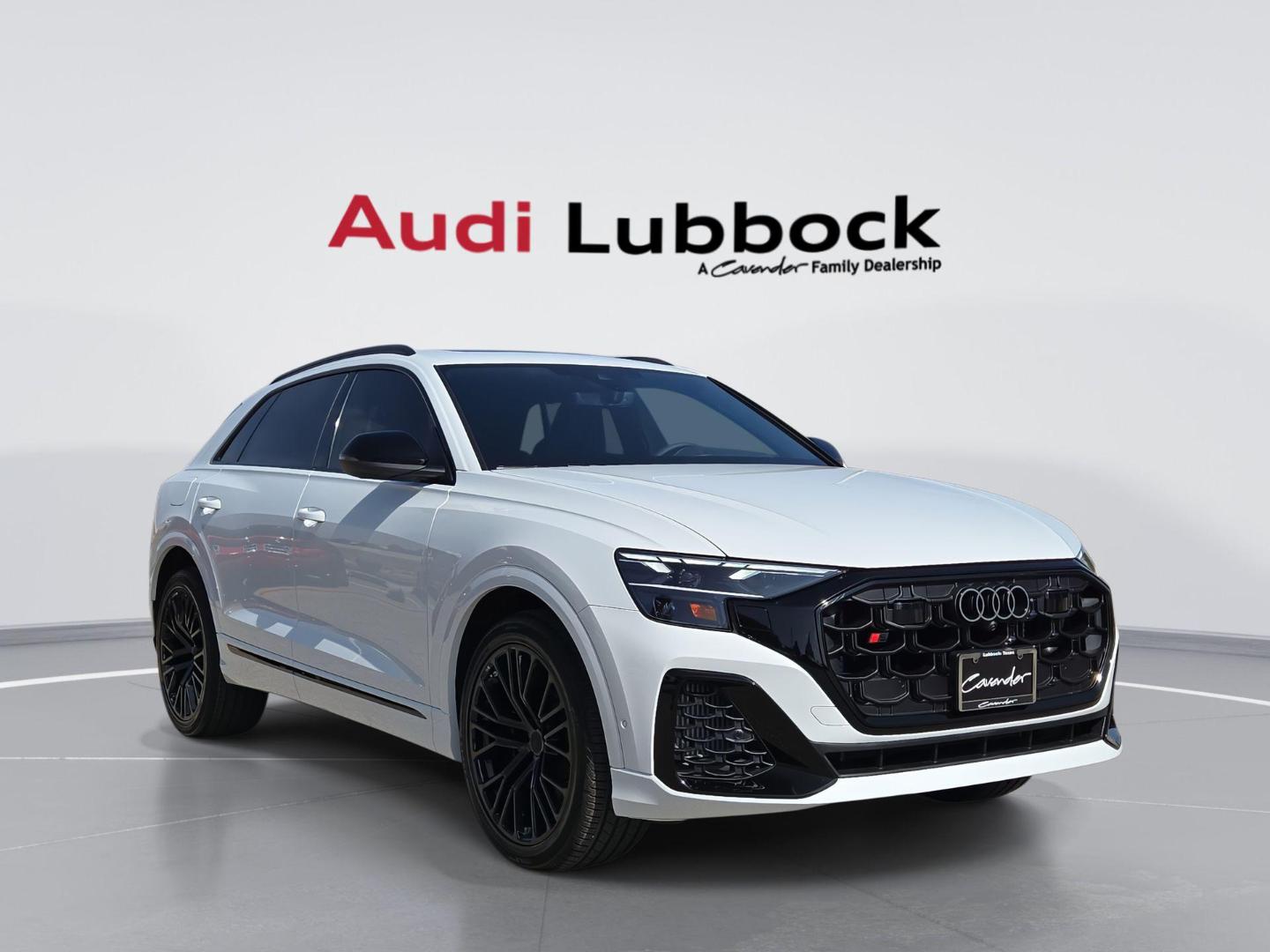 2026 Audi SQ8 Premium Plus quattro's photo