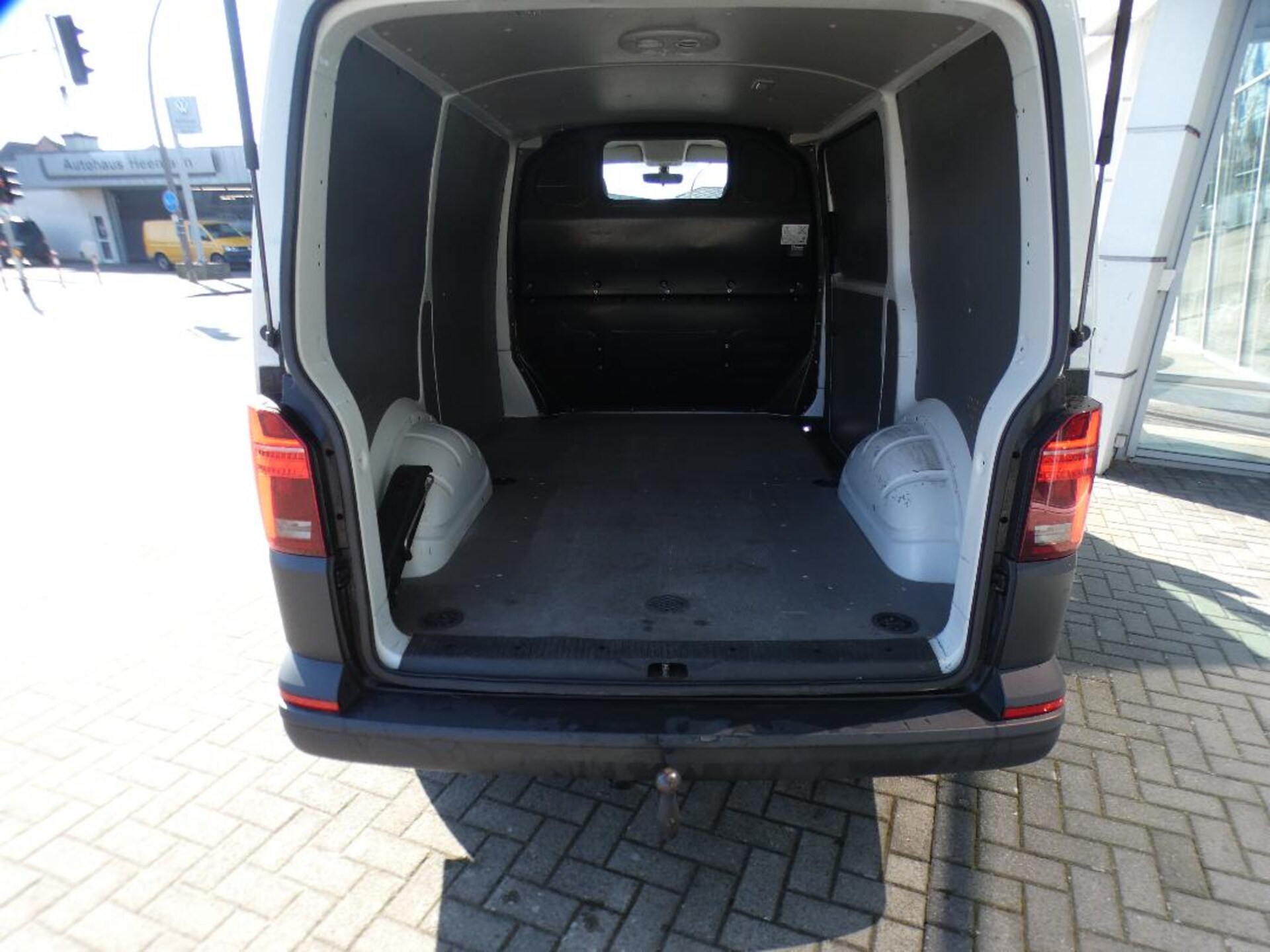Volkswagen T6.1 Transporter Kasten kurzer Radstand