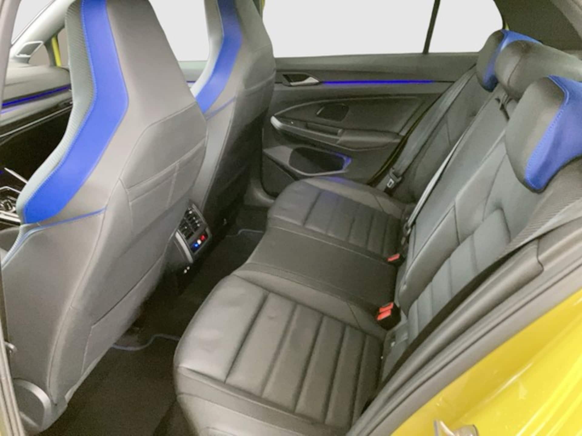 Volkswagen Golf R