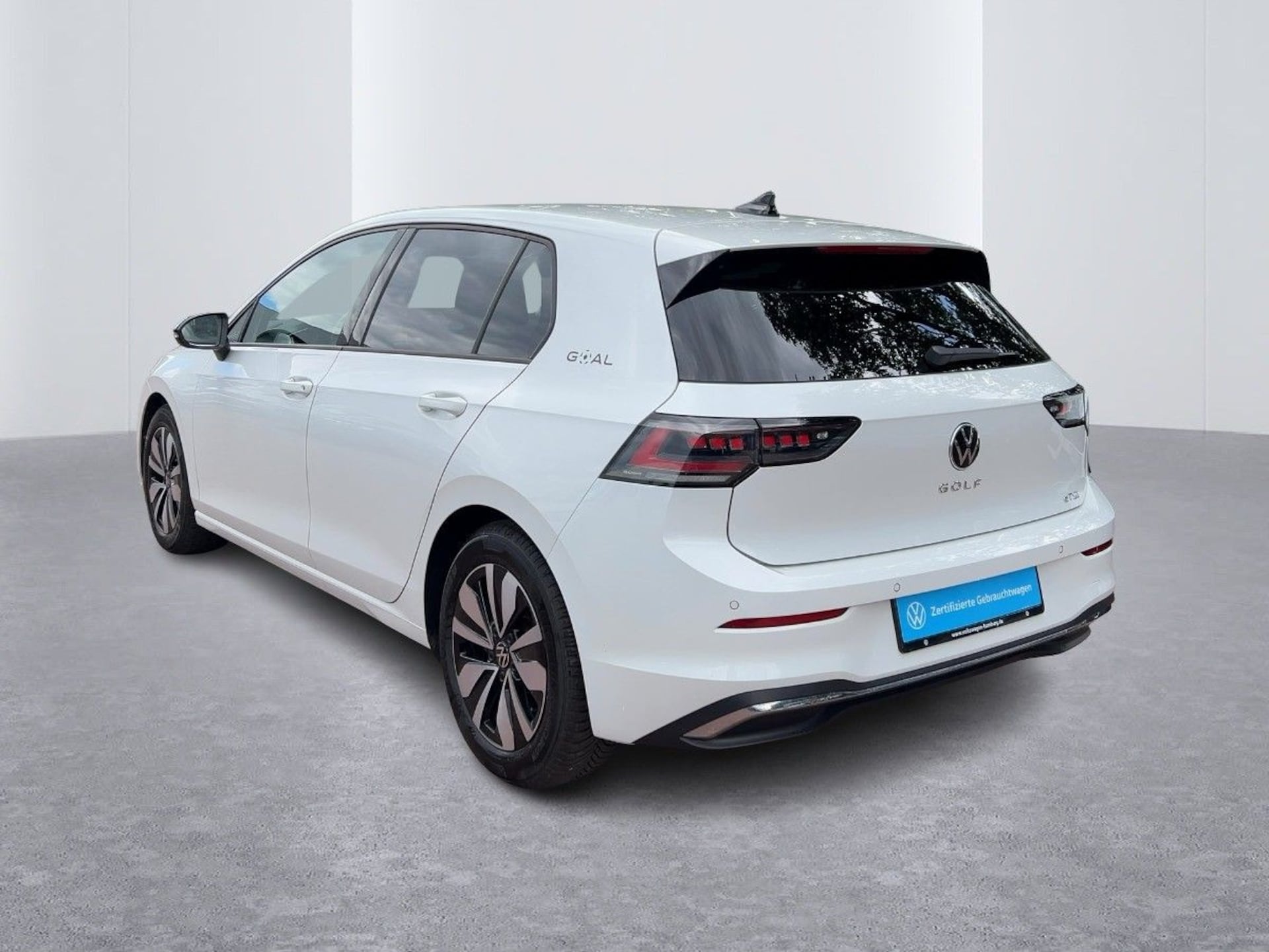 Volkswagen Golf Life