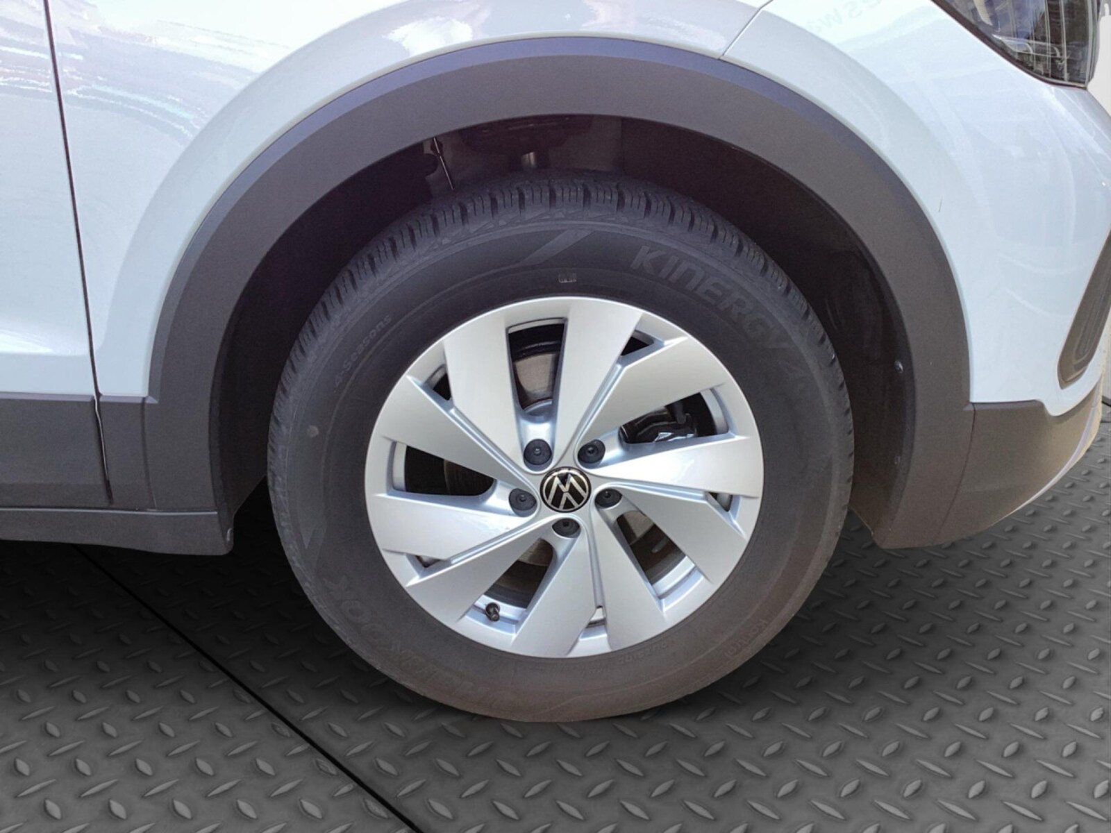 Volkswagen T-Cross – Bild 9
