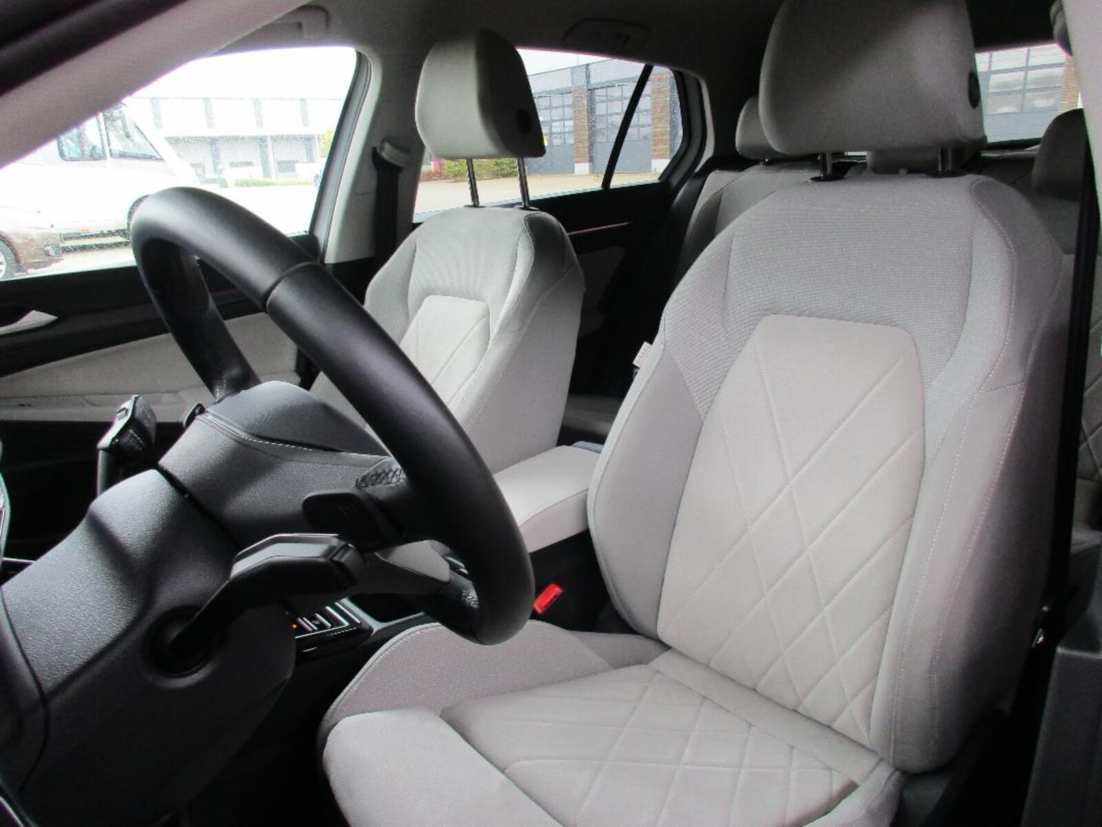 Volkswagen Golf – Bild 10