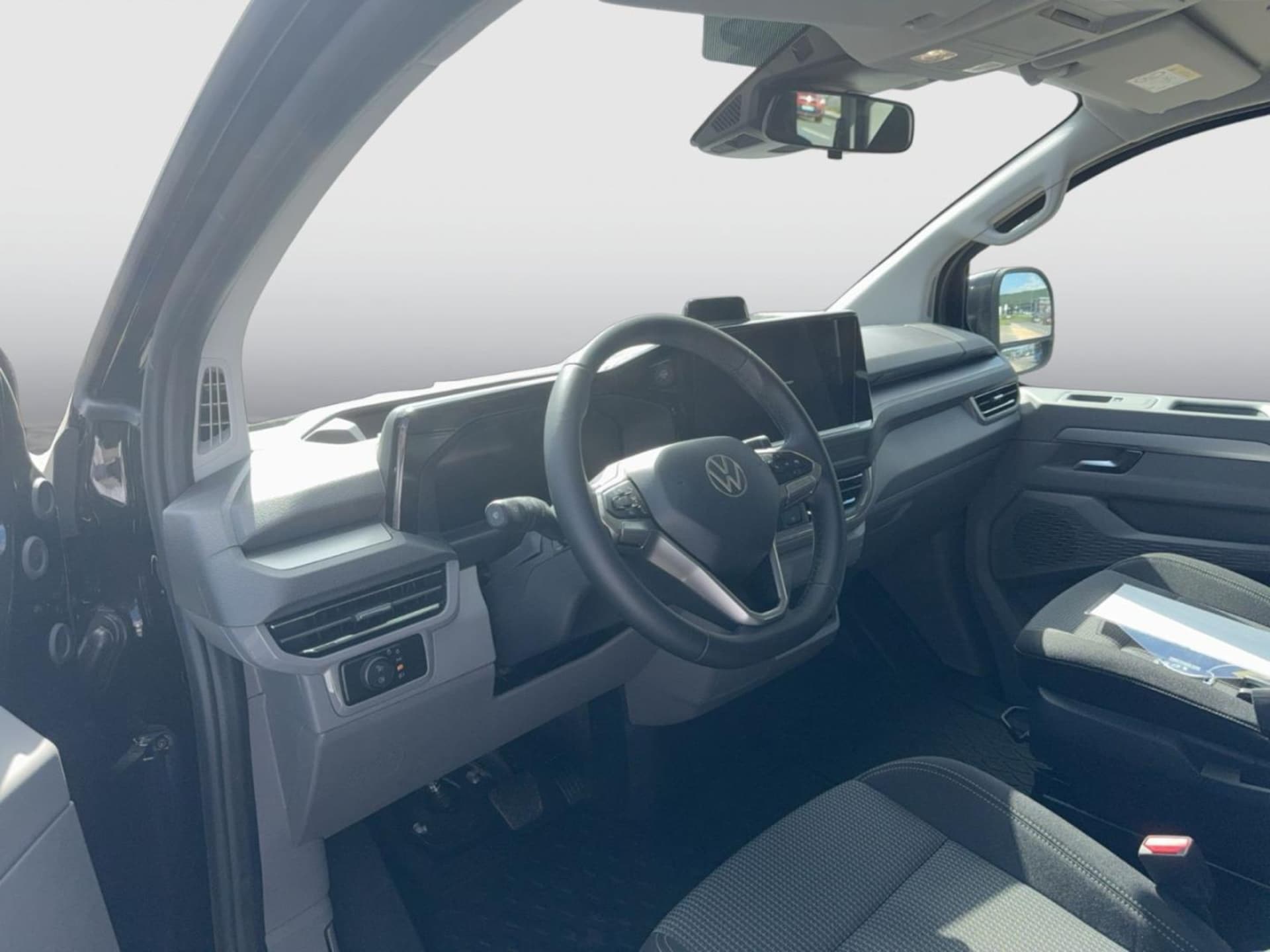 Volkswagen Transporter Kombi kurzer Radstand