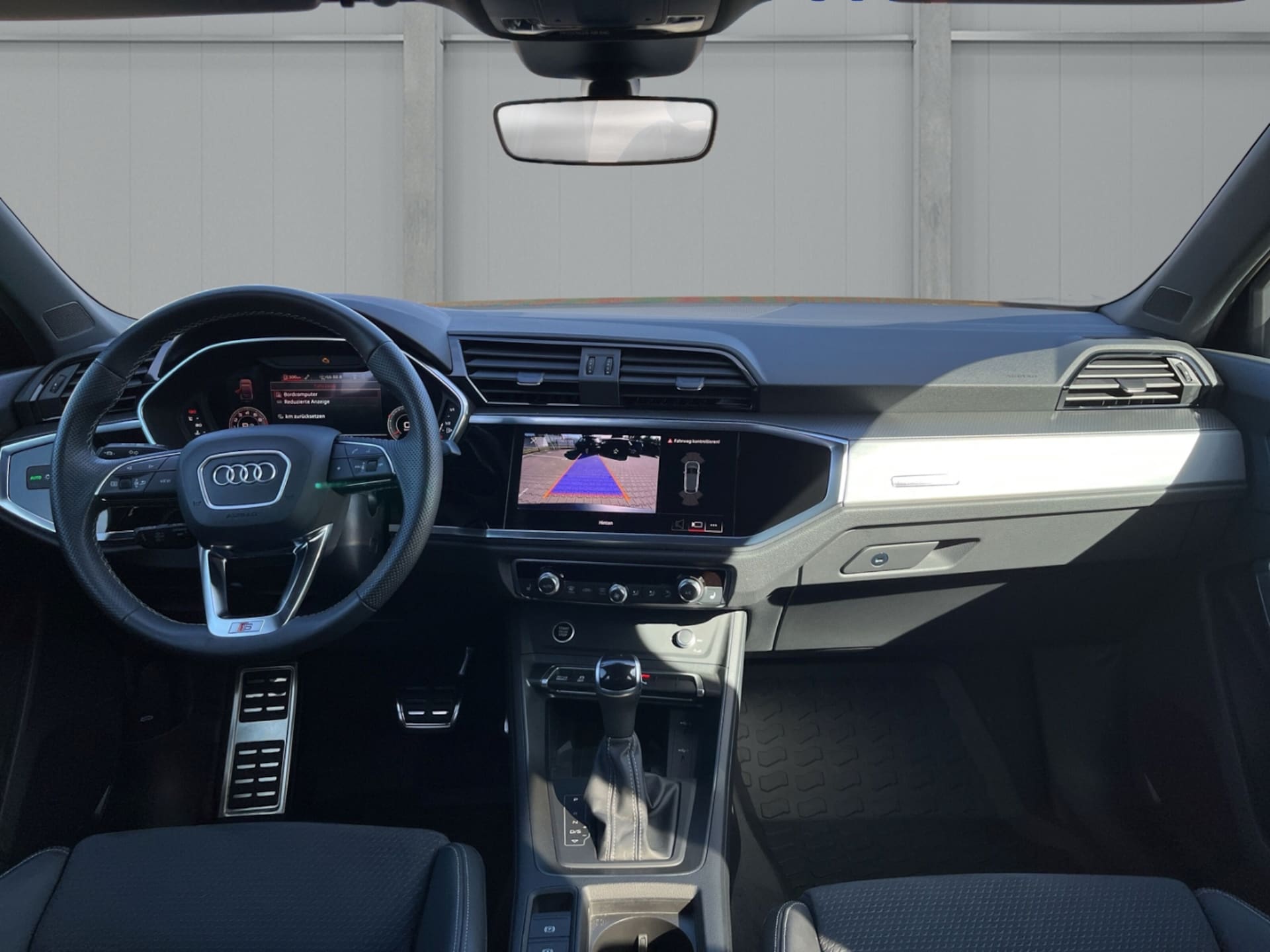 Audi Q3 Sportback S line