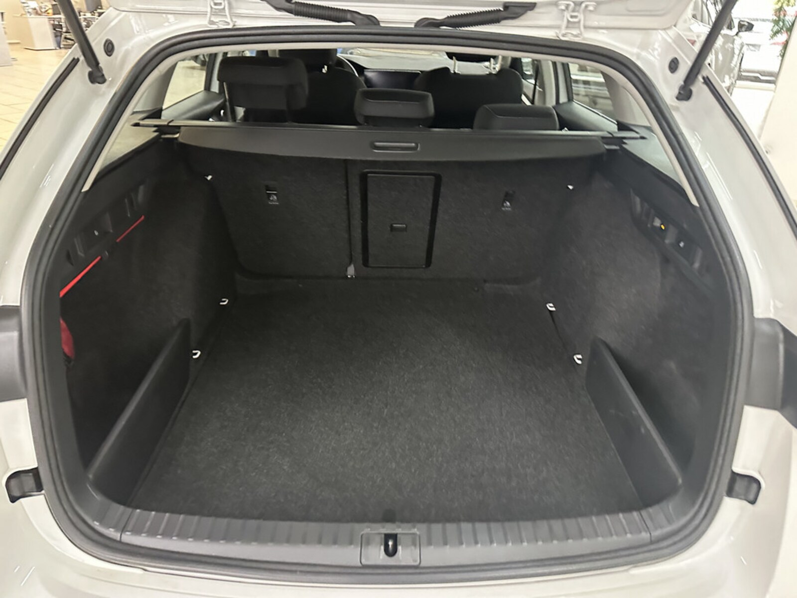 Škoda Octavia Combi – Bild 10